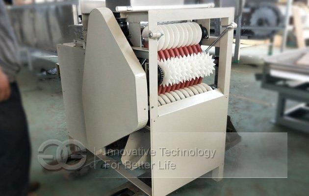 Wet Peanut Skin Peeling Machine